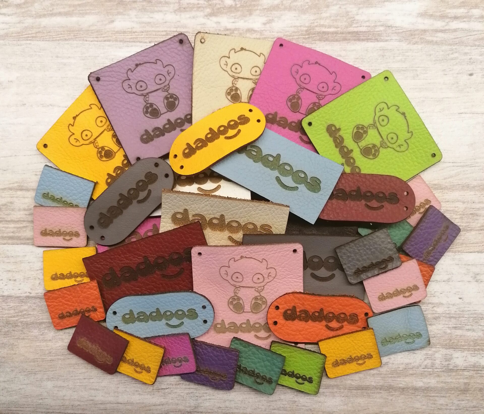 Dadoos etikety I Tomáš Janoušek