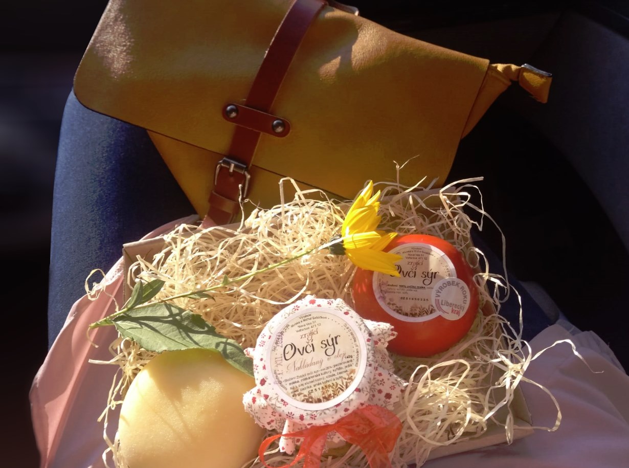 Dobrokvět | Ovčí farma a sýrárna Sabáčkovi